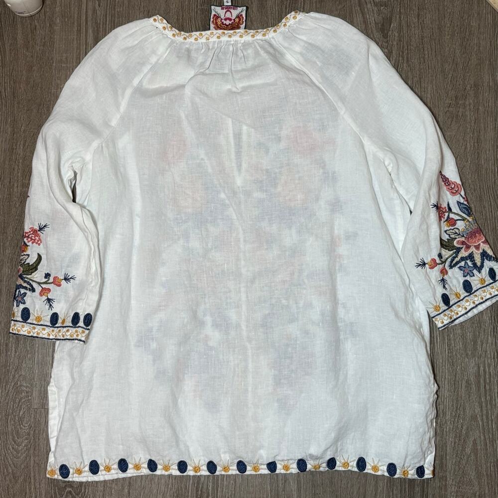 Johnny Was Linen Tiwa Blouse Tunic Top Small Boho Floral Peasant White - Picture 15 of 15